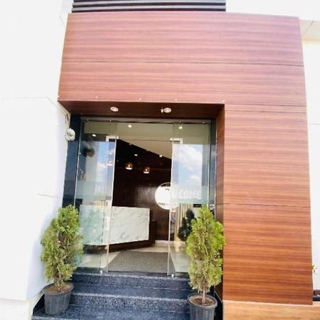 Hotel Shree Sai 舍地 外观 照片