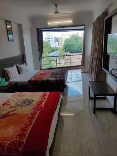 Hotel Shree Sai 舍地 外观 照片